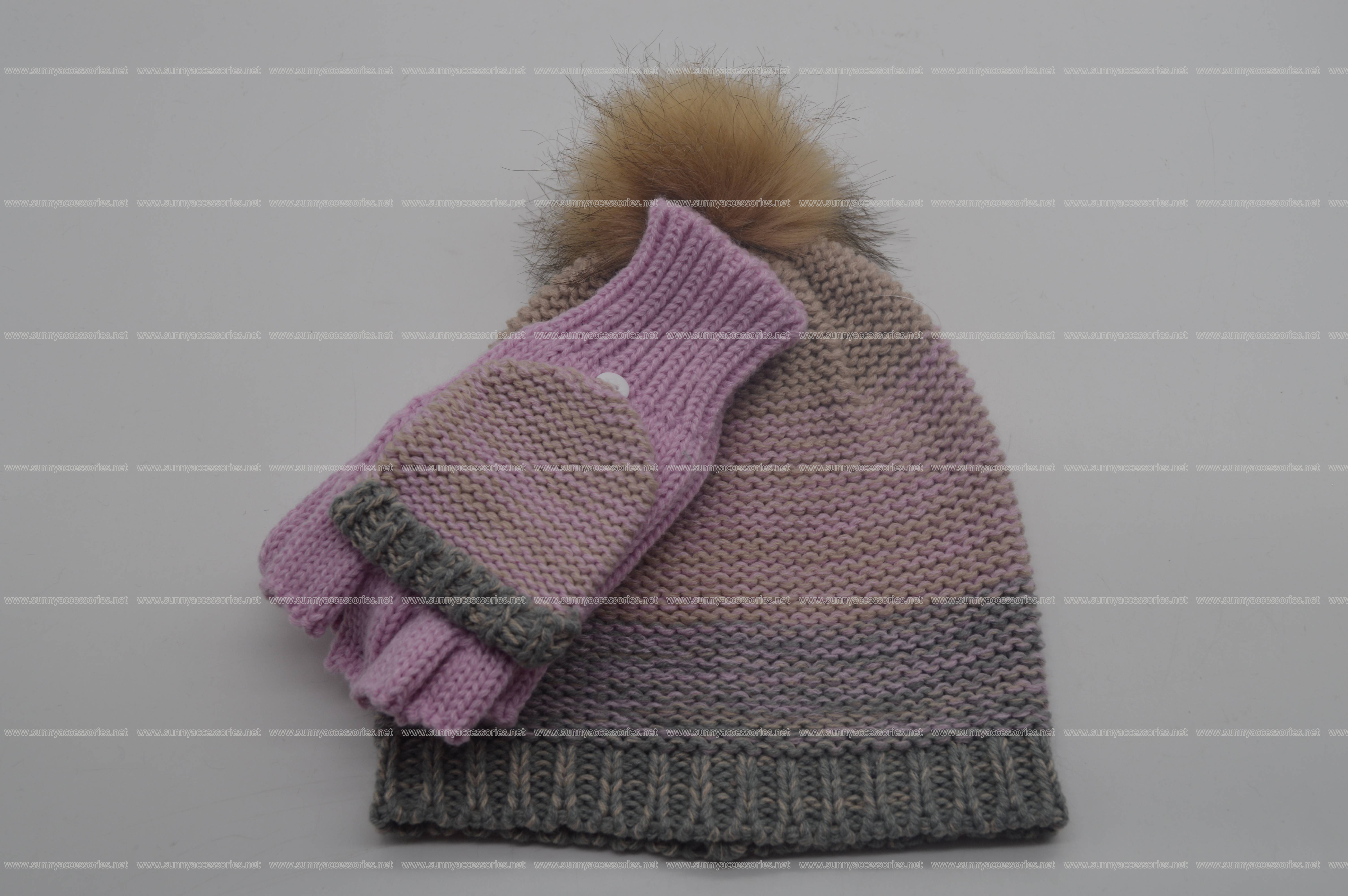 KNITTED HAT for home user